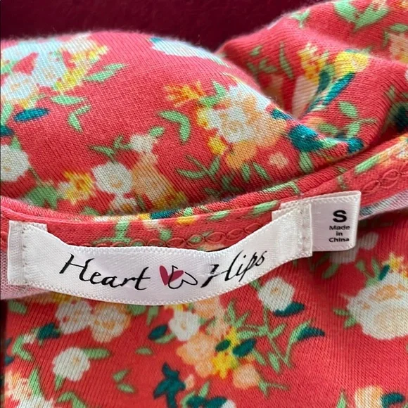 HEART HIPS - Floral Red Dress - NWOT - Picture 2 of 3